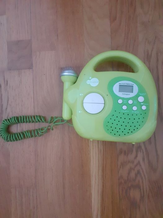 Jucarie -   statie karaoke, radio cu microfon pt karaoke