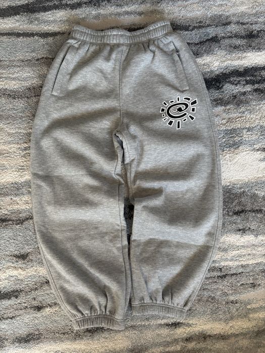 ADWYSD sunroll joggers