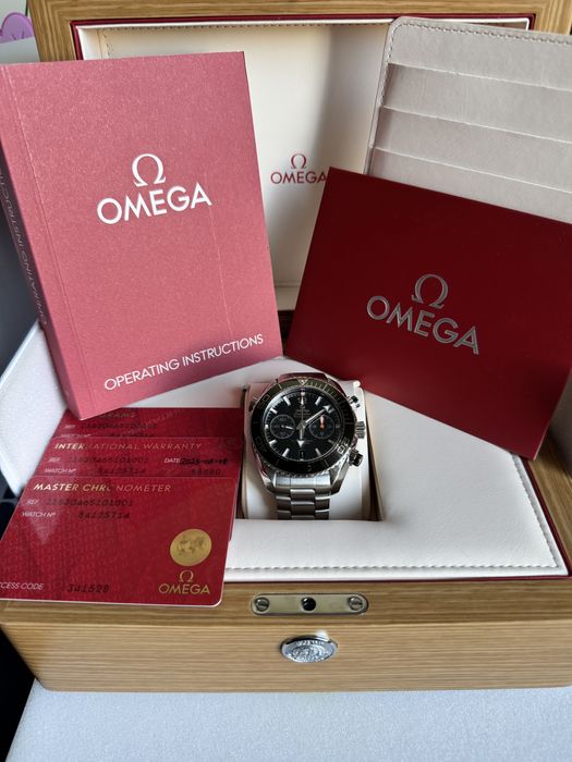 Omega Planet Ocean 45,5мм в гаранция