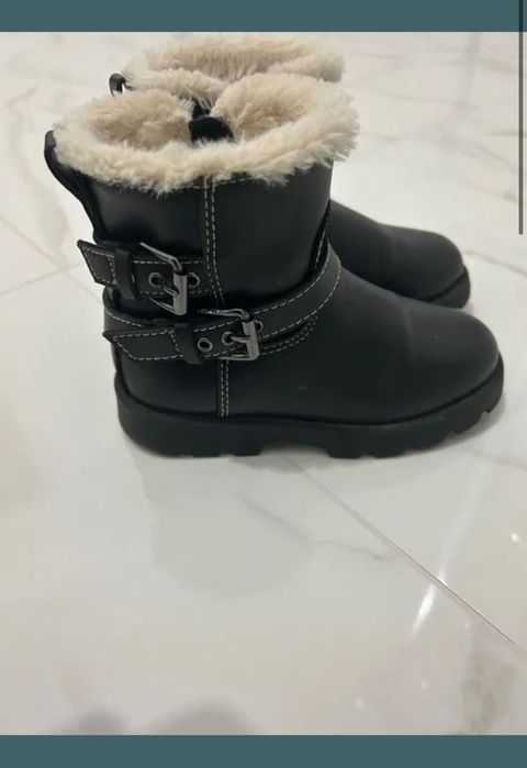 Детски боти на Зара