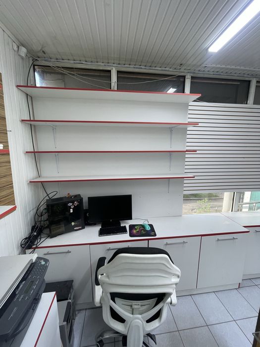 Продам мебель Стеллажи шкаф