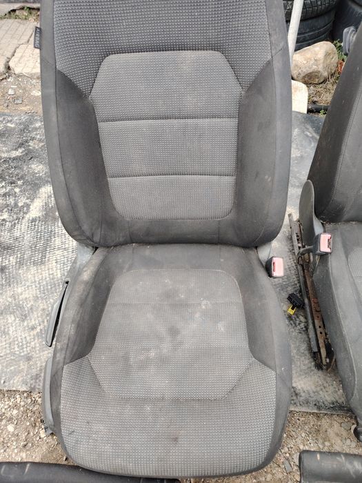 Салон за Пасат 7 / VW Passat 7 Фолксваген Пасат 7