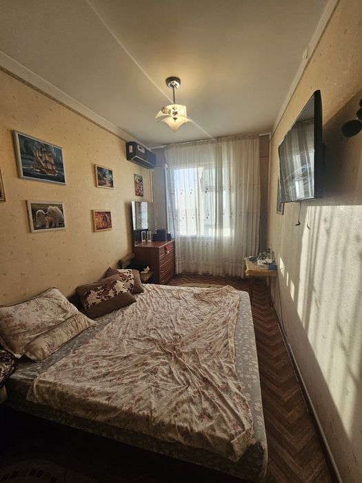 Продам 2 комнатная Буюк ипак йули метро