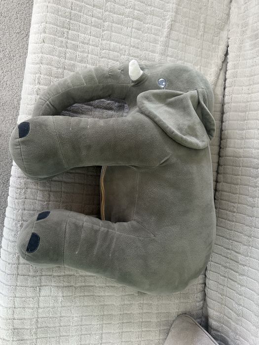 Продается игрушка слон