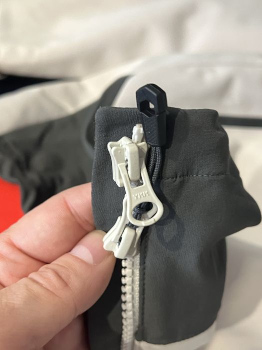 Geaca Jacheta softshell shi hiking Mountain Hardwear Airshield M - L