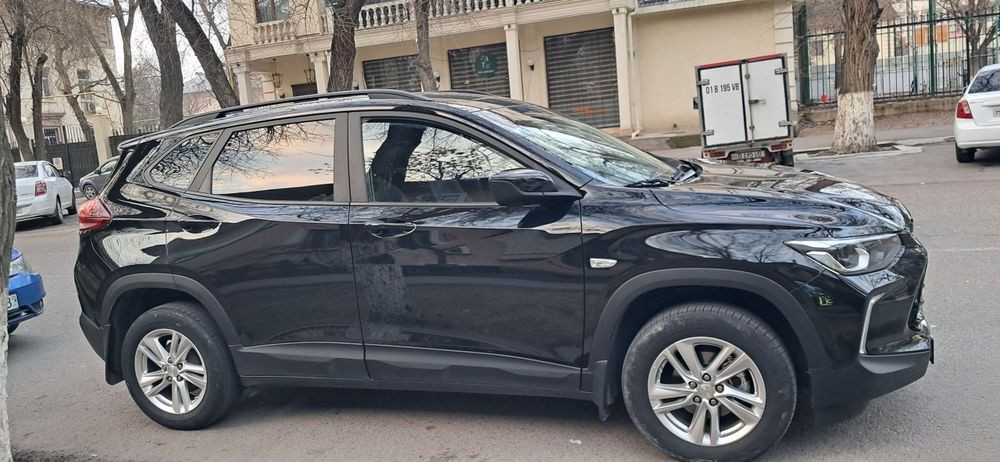 Trekker LS PLUS 2023-yildan ishlab chiqarilgan 142000 km yurgan