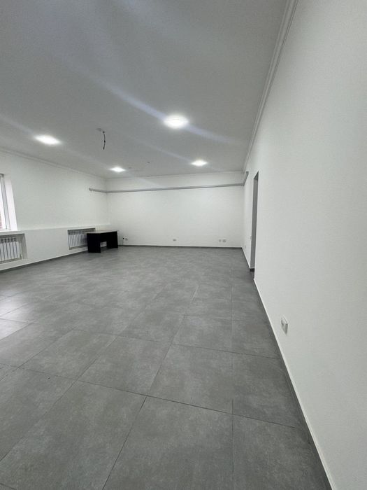 Недалеко от метро. Чиланзар Ц Квартал Сдаются офисы от16 до 100м2