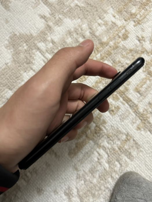 Айфон Se 2020 срочно