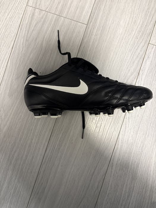 Ghete de fotbal nike