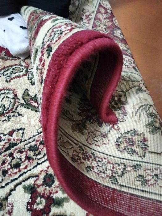 Ковер 2 на 3 в идеальном состоянии