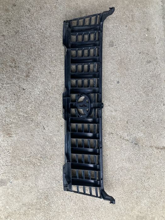 Решетка за тойота ланд крузер/Toyota land cruiser J90 96-02г