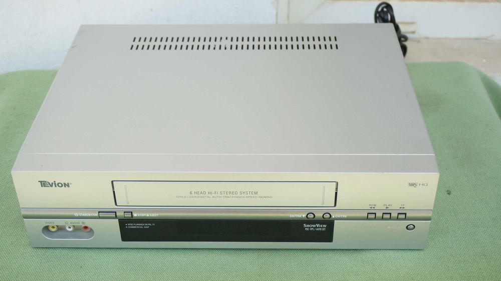 Video recorder VHS Tevion MD2588 stereo Hi-Fi