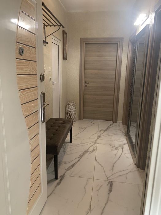 Дава се под наем Четиристаен апартамент в Пловдив, Каменица 1 - 100 кв.м за 650 € - Снимка #13