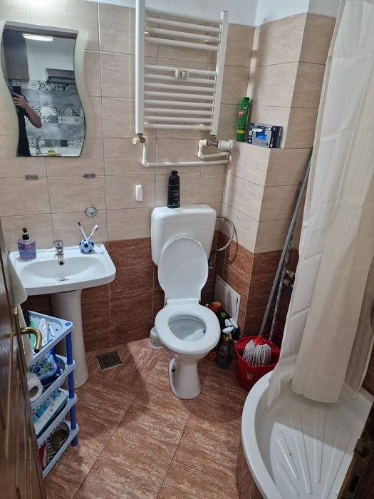Garsoniera de vânzare