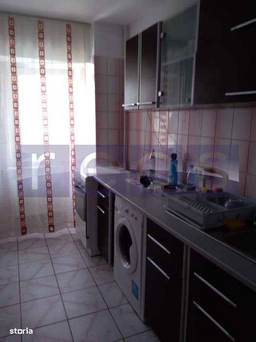 De Inchiriat Garsoniera Spatioasa- Metrou Timpuri Noi — fotografia 3