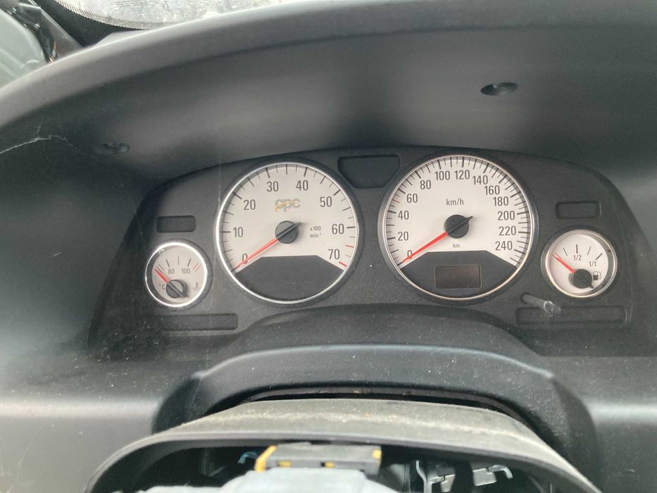 Километраж скоростомер опел зафира а опц zafira a opc