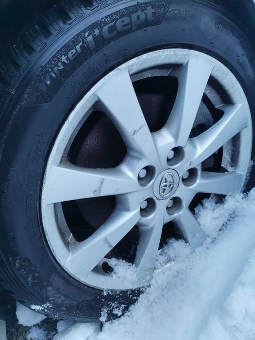 Toyota Avensis T27 2.2 D-CAT 150 / Тойота Авенсис 2011 Година на части