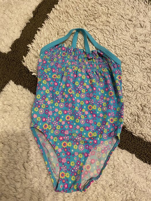 Vand lot costume de baie fetite 2 ani, marimea 92-98 stare f buna
