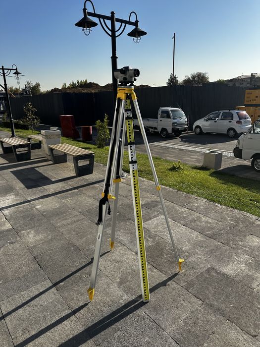 Niviler optichiskiy Нивилер ортический Niviller Bosch