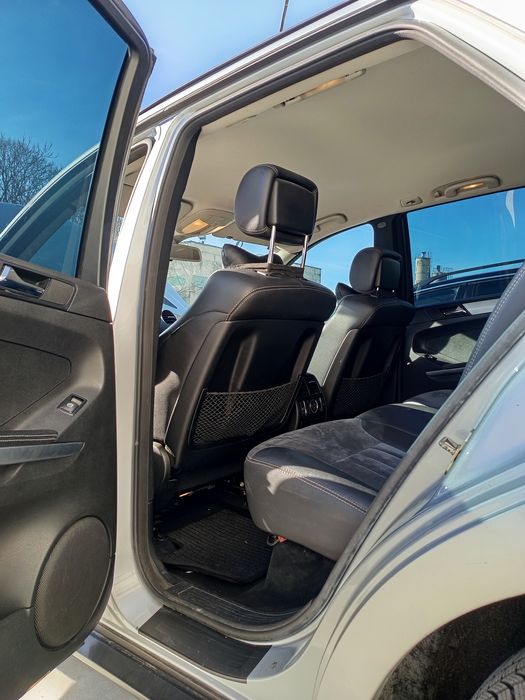 Продавам Мерцедес МЛ 320 дизел