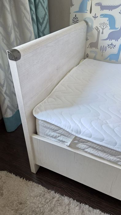 Продам кровать и шкаф