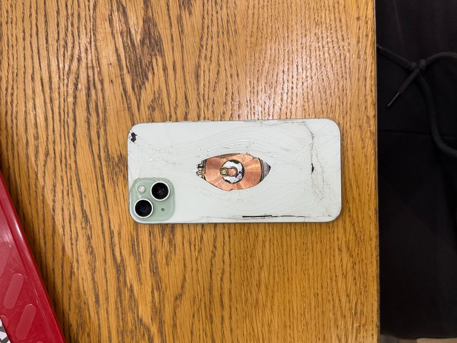 iPhone 15 Plus 128GB