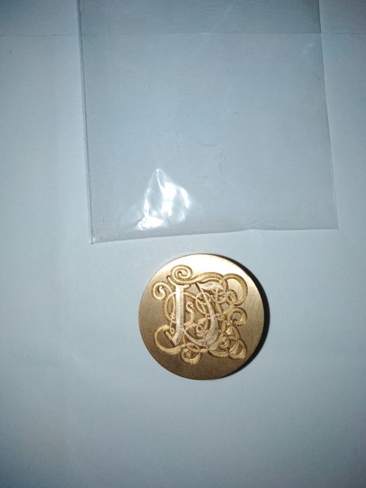 Sigiliu ceara litera U stilizata metal stampila amprenta aurie 25 mm