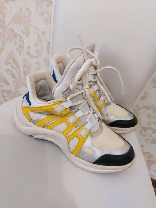 Кроссовки жеские