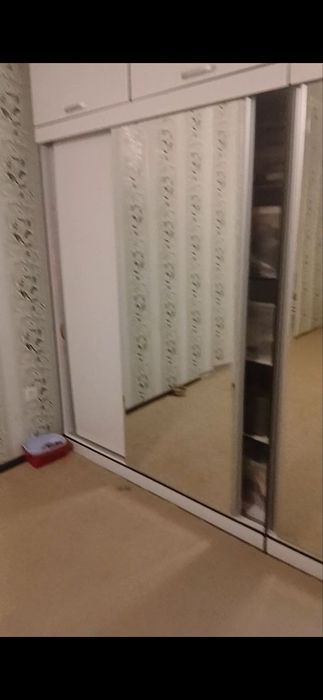 Срочно сотилади. 3 хона. 78 м2. Олмос. Кирпич дом