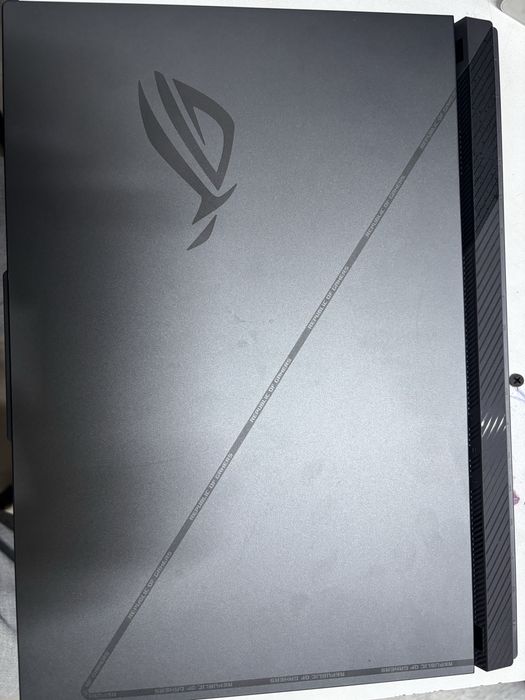 Ноутбук ASUS ROG Strix