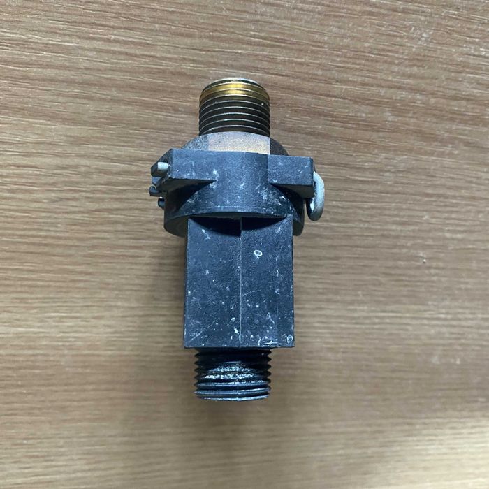 Fluxostat BITRON PA66 GF30 Centrala Ariston MicroTec  T2 23MFFI