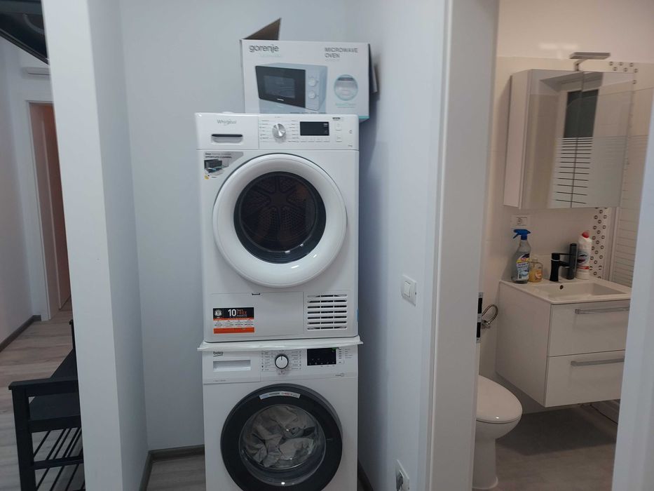 inchiriez apartament 2 camere