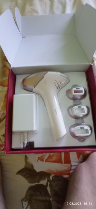 Фотоепилатор PHILIPS Lumea BRI 958 серия 9000