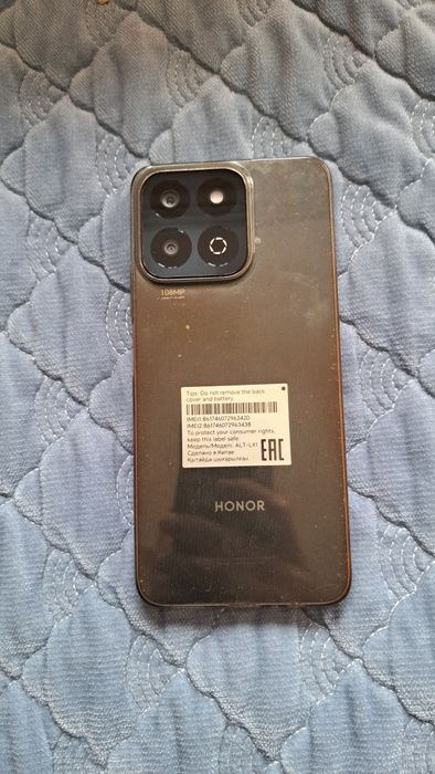 Продам телефон HONOR X7 c