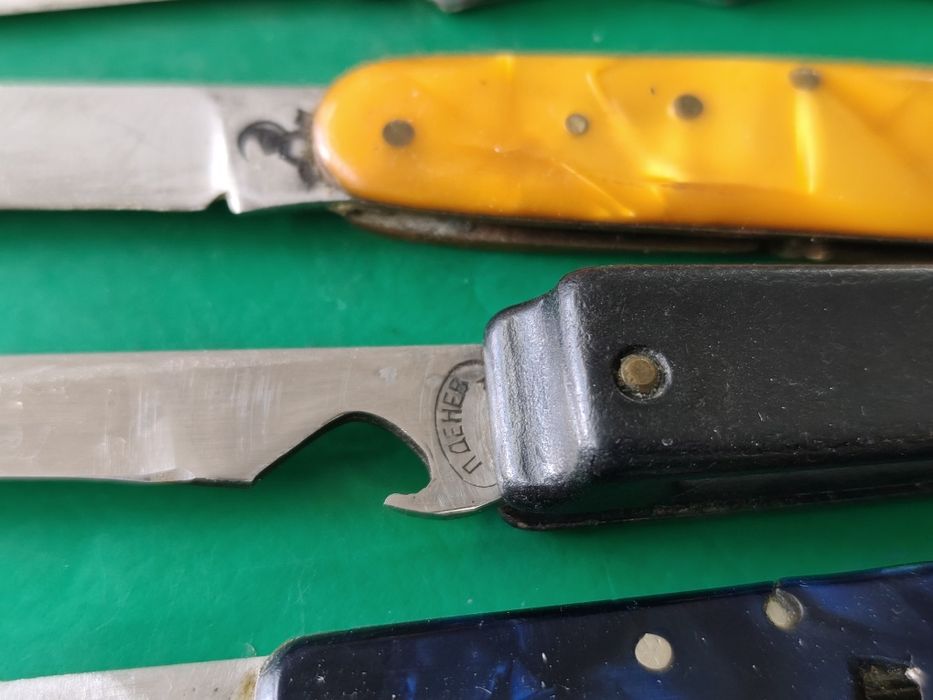 Лот джобен нож 11 броя