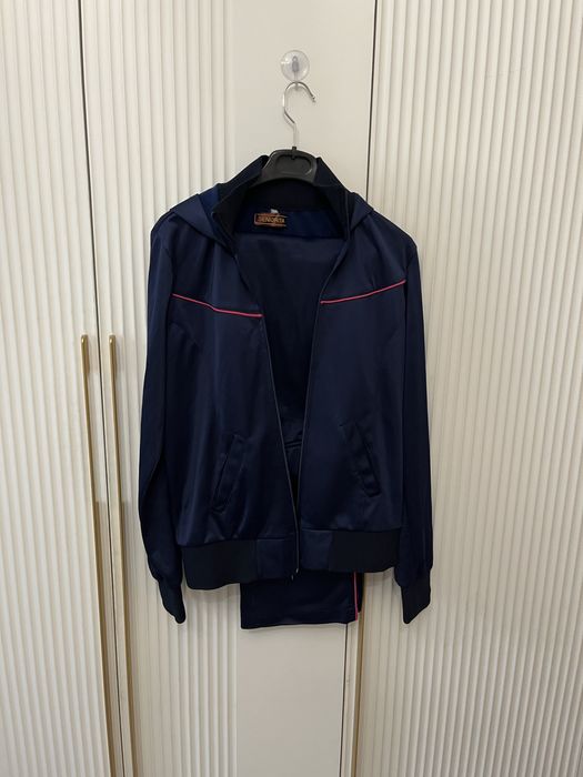 Продам женские вещи