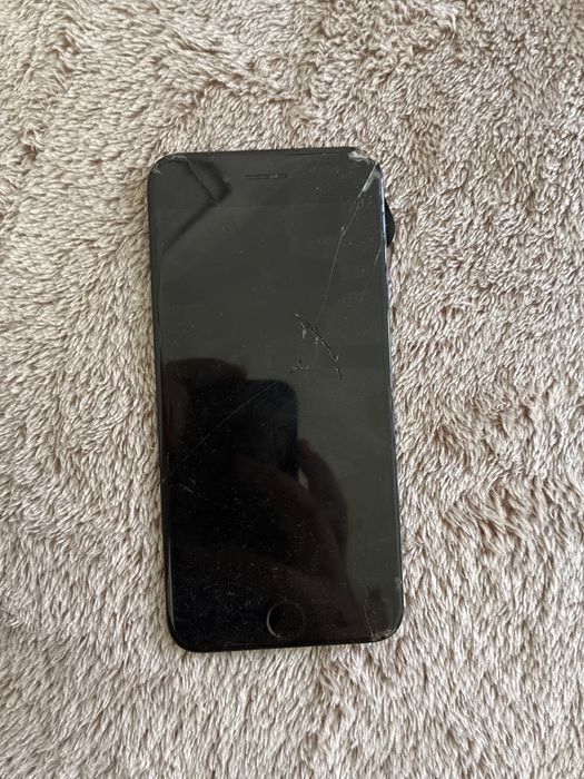 Iphone 8 pentru piese