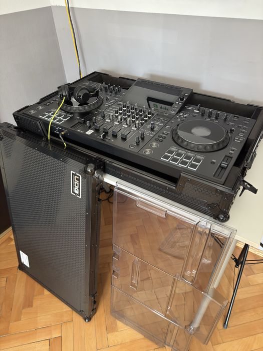 Consola DJ / Alpha Theta XDJ - AZ + Case UDG și Decksaver