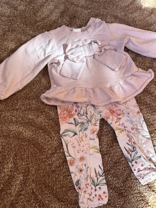 Лот с дрешки за момиче 9-12 месеца