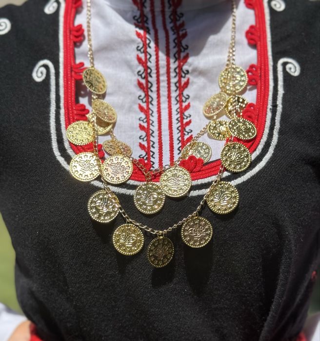 Пендари за народна носия (накити)