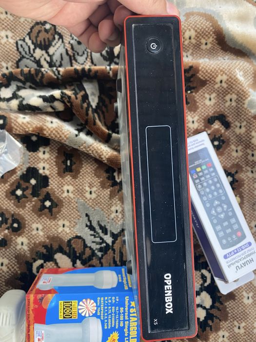 Спутниковая тарелка 60см + два конвертора +ресивер openbox