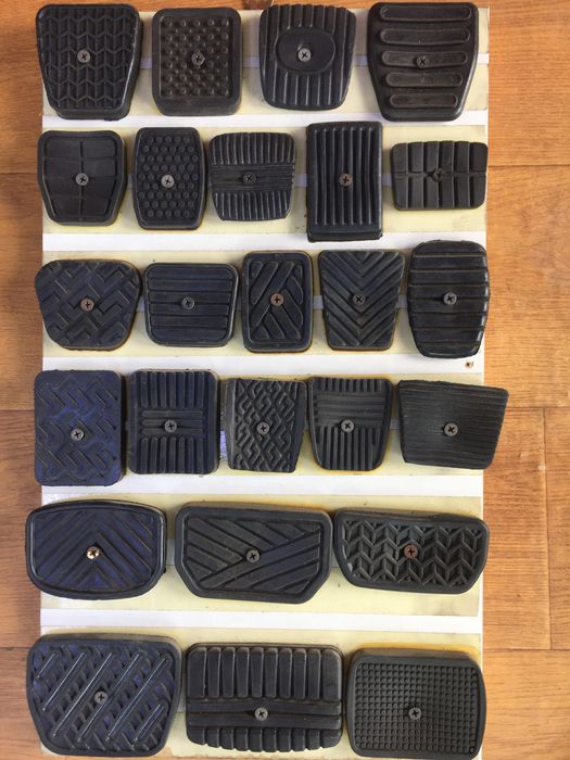 Резинка на педаль