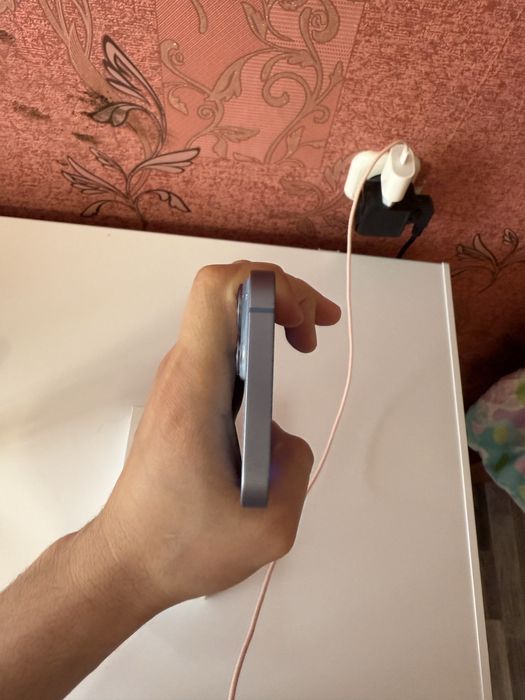 Продается iPhone 14