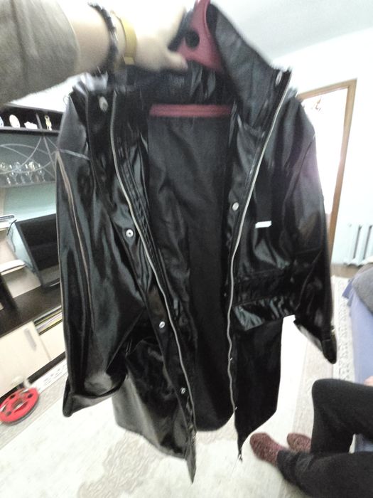 Кожаный плащ продам