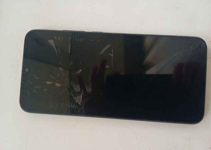 Продам Redmi 9a 3/32GB