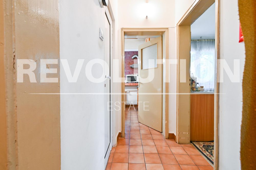 Продава се Тристаен апартамент в София, Гоце Делчев - 87 кв.м за 1876 €/кв.м - Снимка #8