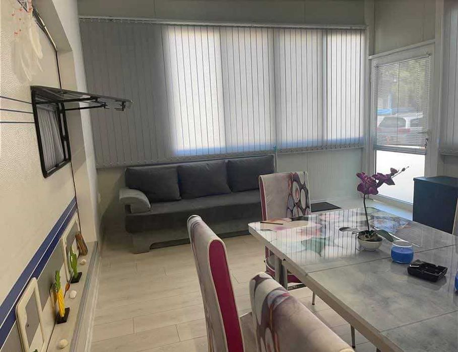 Продавам Каравана