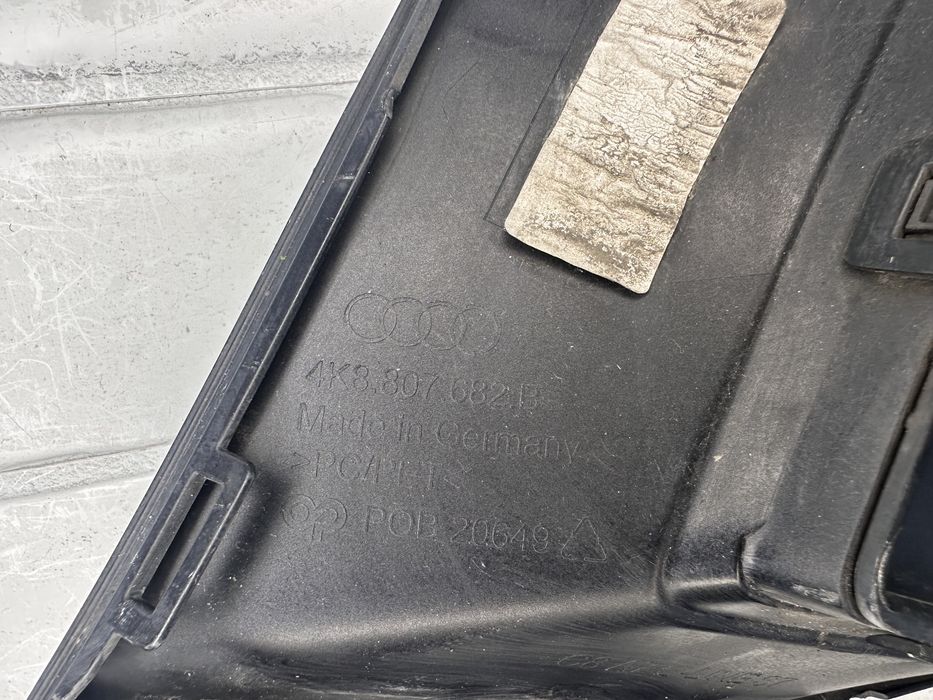 Дясна решетка AUDI A7 C8 S Line 4K8807682B 4K8807152A