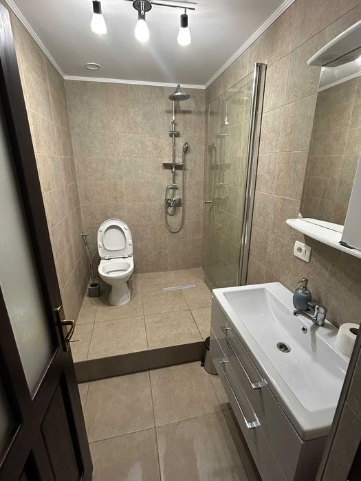 Cabana AgroPiscicola de inchiriat FACTURA/Ciubar cu jacuzzi/Ponton