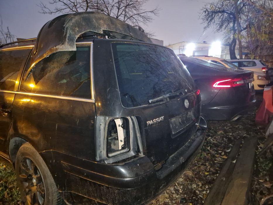 Dezmembrez VW PASSAT B5.5 1.6 - Preturi reduse in descriere